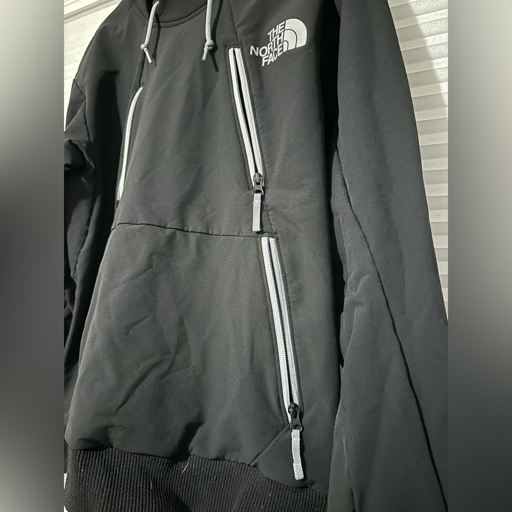 The North Face Men's Size Medium Pullover Hoodie - Picture 3 of 4